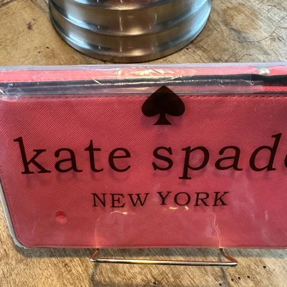 Kate Spade Vibrant Pink Wristlet - Picture 4 of 5